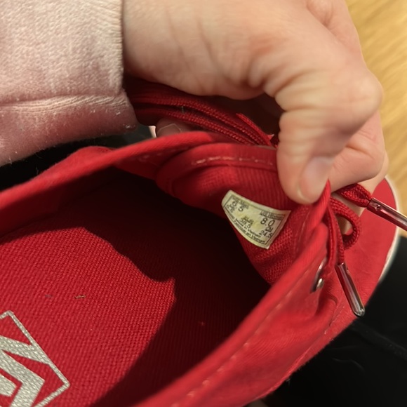 Vans authentic in red, size 8 - Picture 3 of 3